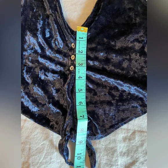 Free People -  Two Tie For You Crushed Velvet Knotted Cropped Cami - Navy - Picture 6 of 9